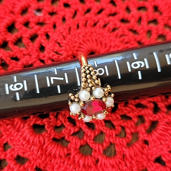 Vintage Avon Red and Pearl Adjustable - Picture 2 of 4